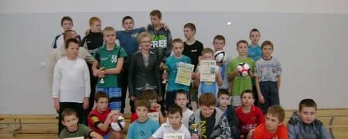 Turniej Piłki Nożnej Halowej 2011r. kategoria szkoła podstawowa.
